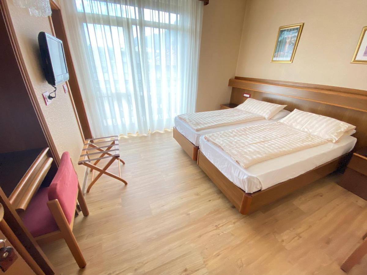 Sunlake Hotel Рива-дель-Гарда Экстерьер фото