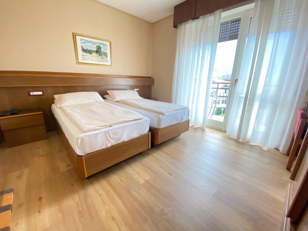 Sunlake Hotel Рива-дель-Гарда Экстерьер фото